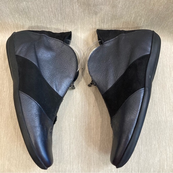 ARCHE Sz 41 Metallic Leather and Fabric Zipper Futuristic Ankle Booties - Picture 4 of 9